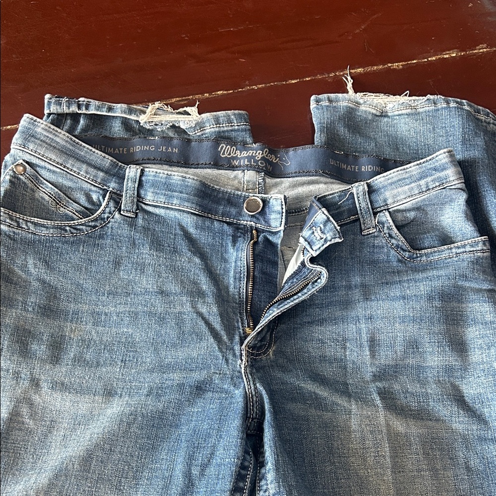 Wrangler Women's Light Blue Boot Cut Wrangler Willow Ultimate Riding Jeans